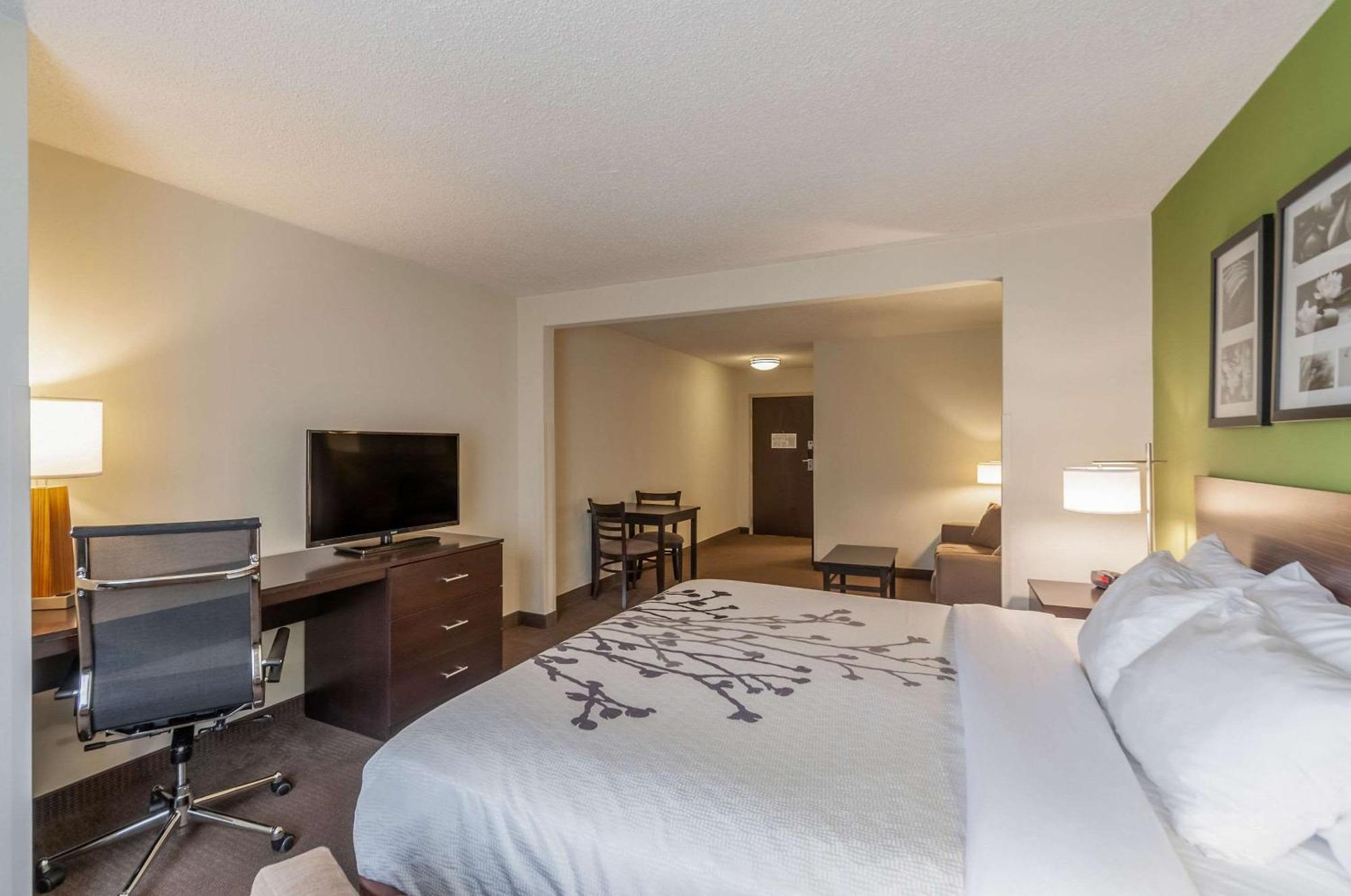 Sleep Inn & Suites Harrisonburg Near University Exteriör bild