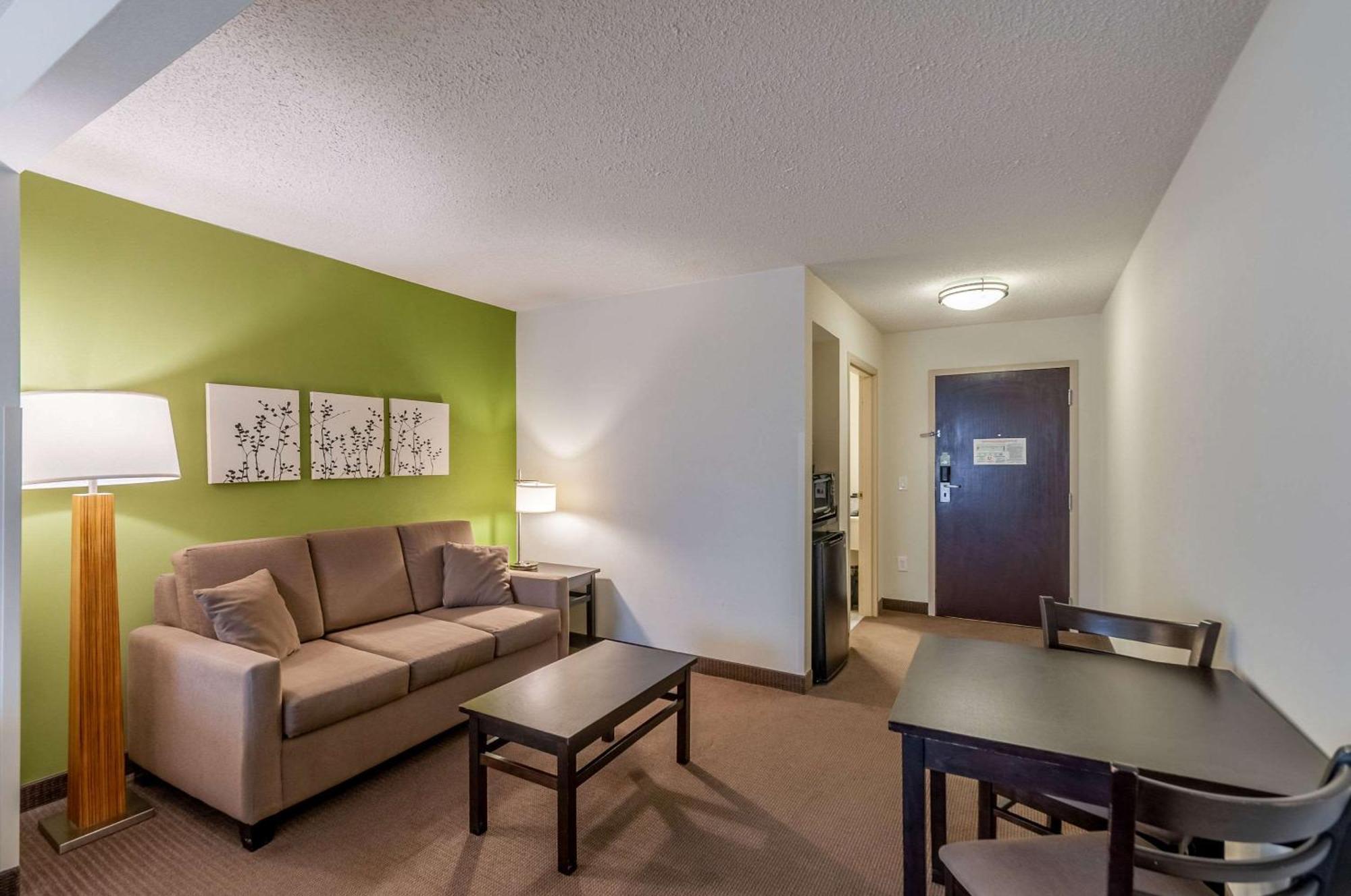 Sleep Inn & Suites Harrisonburg Near University Exteriör bild